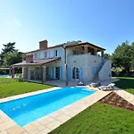 Maslinova Grana Villa *