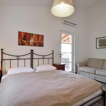 Maslinova Grana Villa *