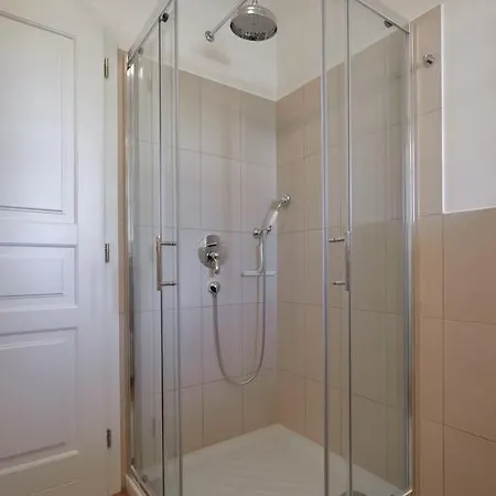 Maslinova Grana * Tar-Vabriga