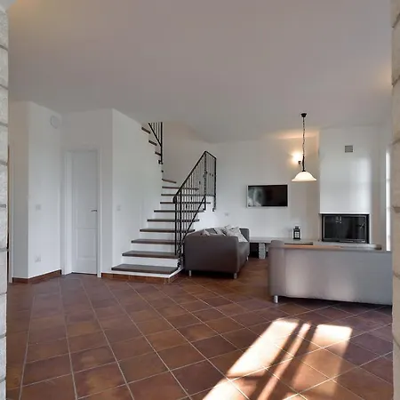 Maslinova Grana Tar-Vabriga