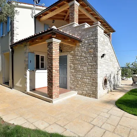 Maslinova Grana Tar-Vabriga